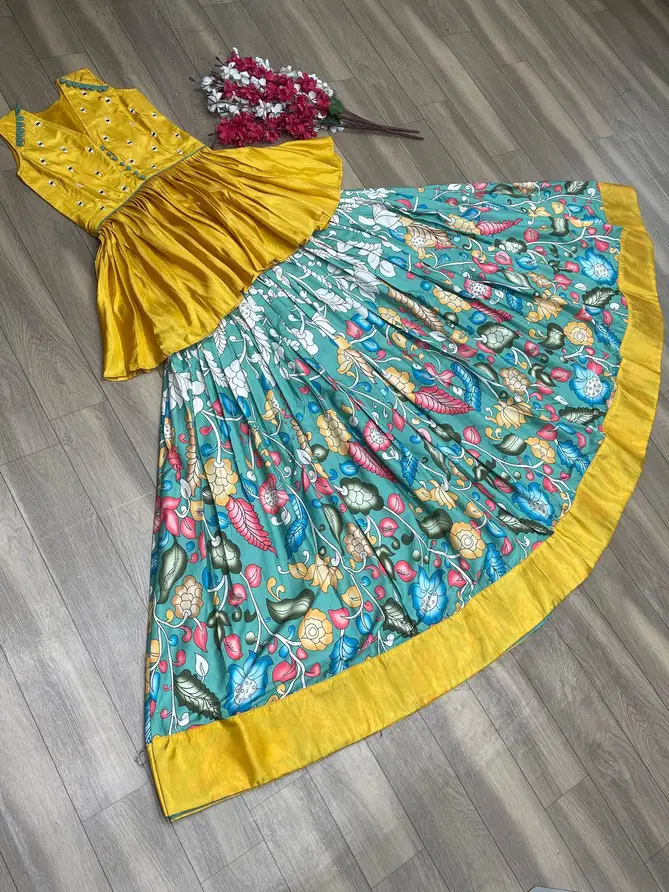 Pc 359 Designer Handwork With Mirror Party Wear Crop Top Lehenga Wholesalers In Delhi